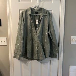 NWT gap perfect shirt in light green with palm trees